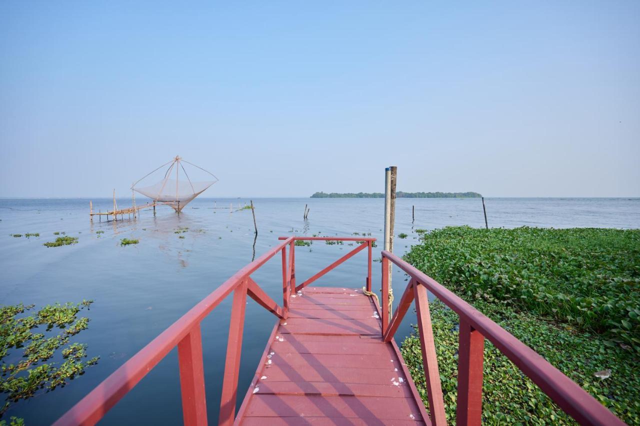 Seclude By The Lake, Alleppey Hotel Alappuzha Exterior photo